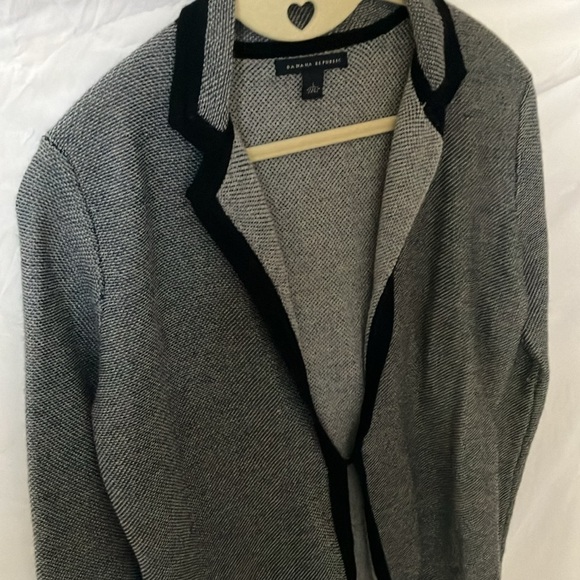 Banana Republic: Black/White Cardigan Sweater- Extra Fine Merino Wool Blend- L - Picture 7 of 16